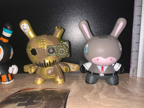 Dunny Kidrobot / Figuras Varias Series / Precio Por Figura (Usado)