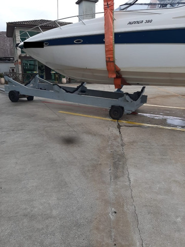 Imagem 10 de 10 de Runner 380 Mercruiser 4.2 2x 230 Hp Diesel 2003. Caiera