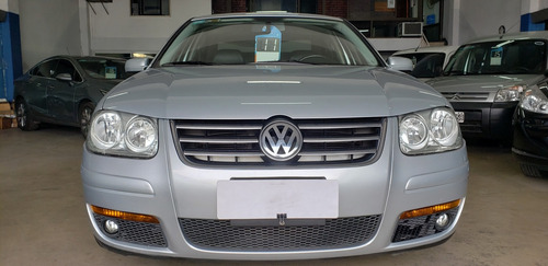 Volkswagen Bora 1.8 Highline T Tiptronic Cuero