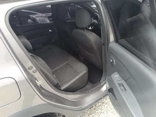 Renault Stepway 1.6 Intens automatica