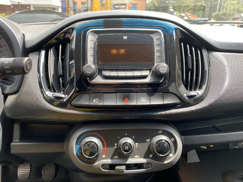 Fiat Uno Sporting 1.4 2019