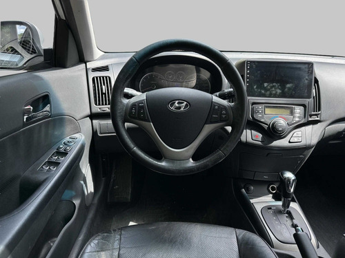 Hyundai I30 CW 2.0 MPFI GLS 16V GASOLINA 4P AUTOMÁTICO