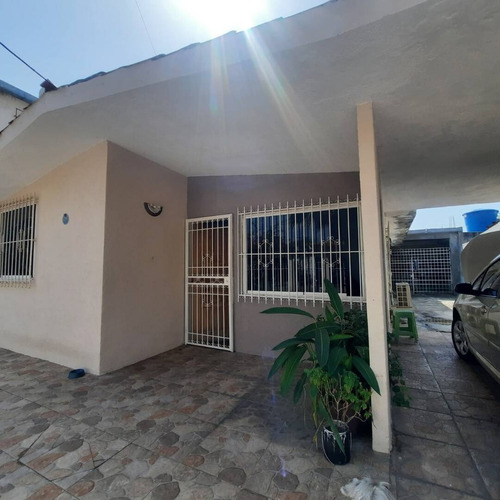 226139 L. P. Venta Casa, Urb. La Esmeralda, San Diego Solo Clientes