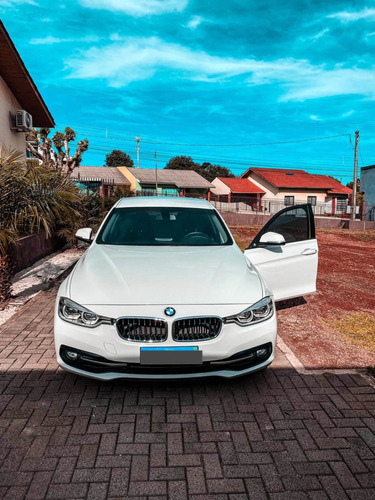 Imagem 8 de 8 de Bmw Serie 3 2017 2.0 Sport Active Flex Aut. 4p