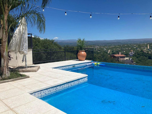 Imagen 15 de 21 de Casa En Venta - 3 Dormitorios 3 Baños - 255mts2 - Villa Del Lago