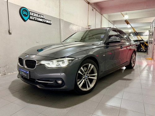 BMW Serie 3 3.0 330i Sedan Sport Line 252cv