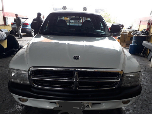 Dodge Dakota 3.9 Sport Cab. Estendida 2p 1999