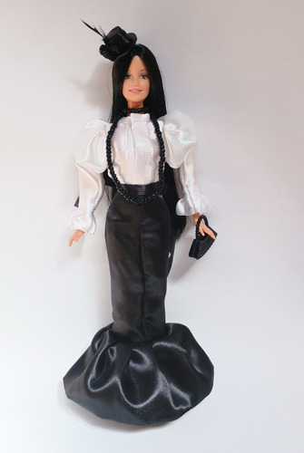 Muñeca Barbie Elegante