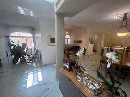 Alquiler Casa En Malasia Y Gorostiaga Zona Embajadas Belgrano