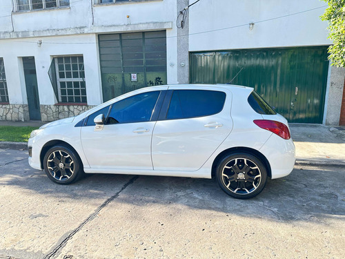 Peugeot 308 2.0 Feline 143cv Tiptronic