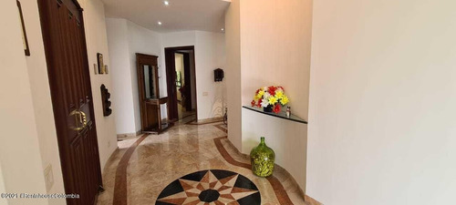 Apartamento En Sotileza(bogota) Rah Co: 21-1662