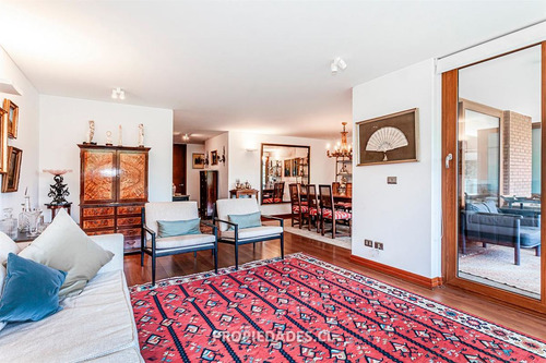 Departamento En Venta De 3 Dorm. En Lo Barnechea