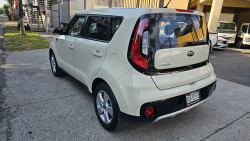 Kia Soul 1.6 Lx At