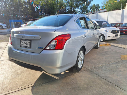 Nissan Versa 1.6 Advance At