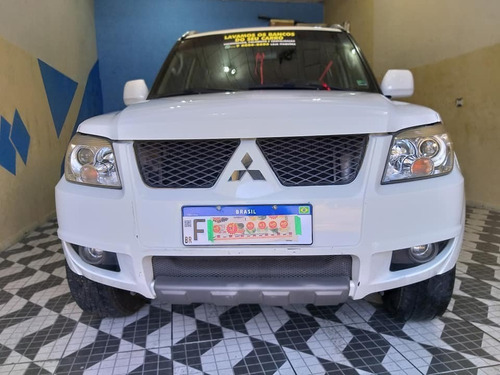 Mitsubishi Pajero Tr4 ,branca