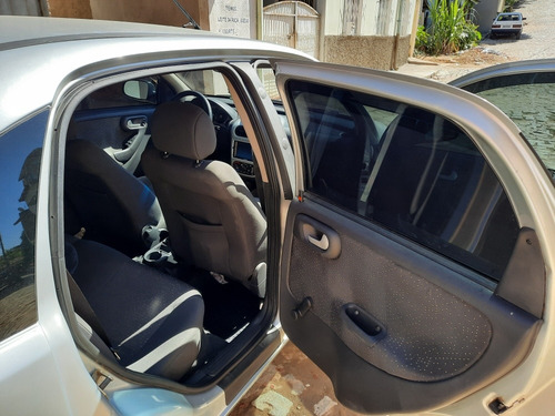 Imagem 7 de 10 de Chevrolet Corsa 2009 1.4 Premium Econoflex 5p
