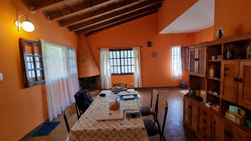 Casa 2 Dormitorios En San Clemente Del Tuyú Con Departamento Independiente Al Frente