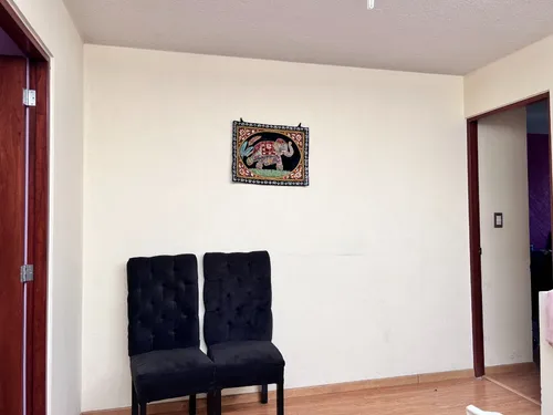 Casa Recien Remodelada, Cuenta Con Todos Los Servicios Basicos Y Cuenta Con Privacidad Al Tener Control De Acceso De Visitantes
