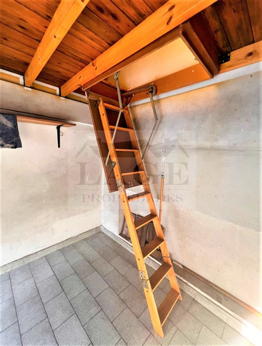 Venta Cochera Fija Cubierta Y Baulera Villa Martelli