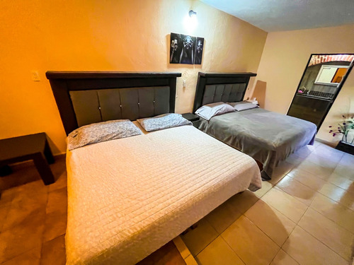 Propiedad Remodelada Sobre Carretera Cuernavaca Tepoztlan