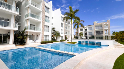 Apartamento De 2 Habitaciones En Venta En Punta Cana, Dr