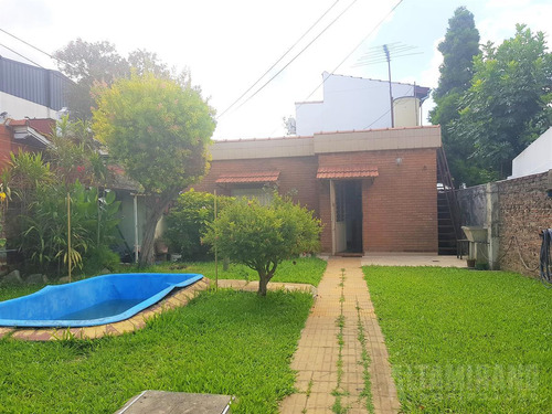 Ph En Venta En Villa Ballester Dos Ambientes Planta Baja C/ Gran Jardin De 17x 8,55 Mts