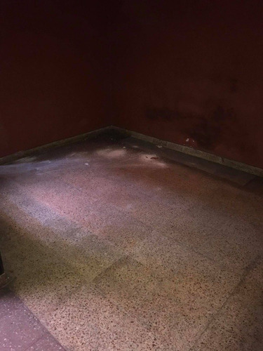 Imagen 25 de 30 de Casa Con 2 Locales Abajo En Lugano