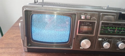 Mekka Tv Radio Cassete Recorder ( Cassete Com Defeito ) (Usado)