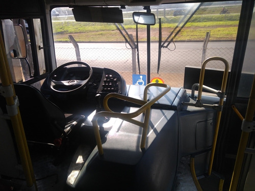 Imagem 6 de 7 de Caio Apache Vip Urbano M.benz 1418 2010 44 Lug.