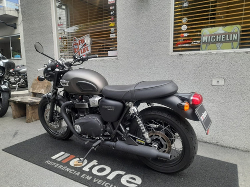 Imagem 6 de 6 de Triumph Bonneville T 100 - 20/20 - Cinza - 4.000 Km