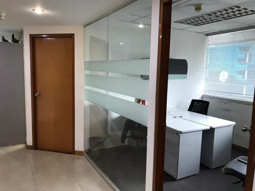 Se Alquila Oficina 165m2 Parque Cristal