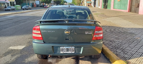 Chevrolet Astra 2.0gl Con Gnc 5p 2009