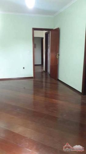 Imagem 5 de 15 de Casa Com 5 Dormitórios No Cid Jardim P/ Venda Troca Jacareí - 3533