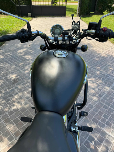 Royal Enfield Stellar Blak