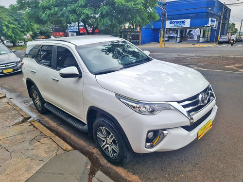 Imagem 9 de 15 de Toyota Hilux Sw4 2.7 Srv Top De Linha Automática 7l 2018