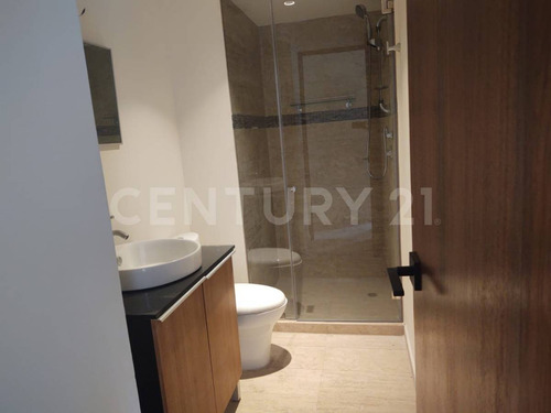 Venta De Departamento En Lomas De Chapultepec