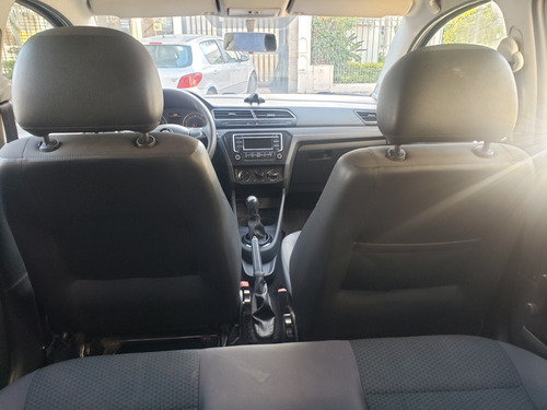 Imagen 12 de 12 de Volkswagen Gol Trend 2018 Trendline 5 Ptas 1.6 Exelente