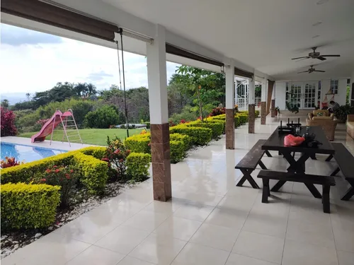Casa Campestre En Venta Santa Elena Via El Castillo Conjunto
