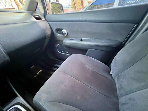 Nissan Tiida 1.8 Acenta