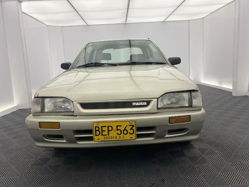 Mazda 323 1.3 He