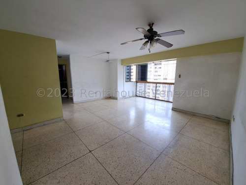 Apartamento En Venta - El Marques - Mls #24-6776 Jg