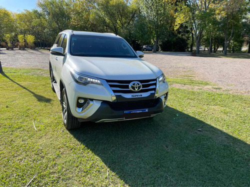 Toyota Sw4 2.8 Srx 177cv 4x4 7as At 2019