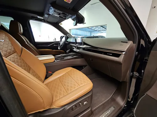 Escalade Suv Premium