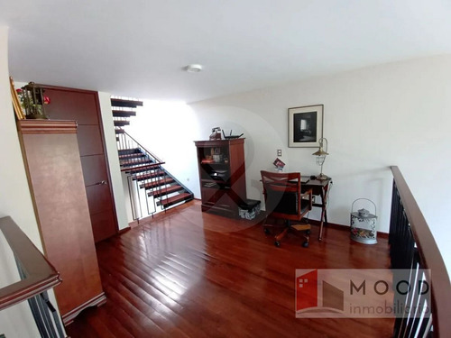 Casa En Venta En Lomas De Las Aguilas