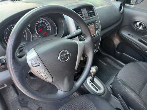Nissan Versa Advance