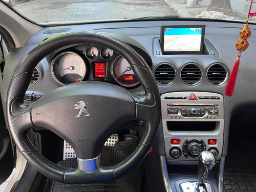 Imagen 10 de 15 de Peugeot 408 1.6 Thp Sport At 163 Cv