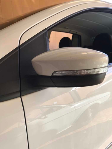 Volkswagen Fox 2015 1.0 Trendline Total Flex 5p