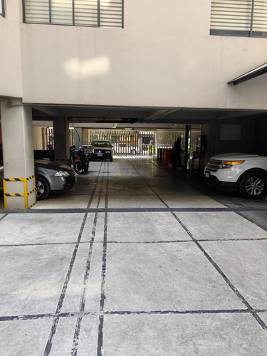 Imagen 15 de 28 de Amplio Departamento En Venta Col Napoles Con 2 Estacionamientos
