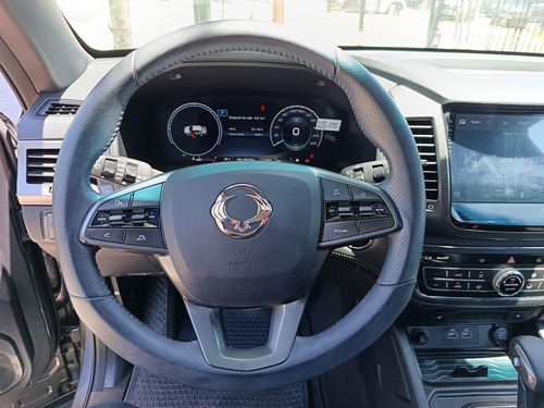 SsangYong Musso Grand 2.2D Limited Plus Auto 4WD