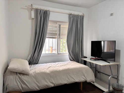 Casa A La Venta Con Renta Hasta Abril 2026 - Bella Vista